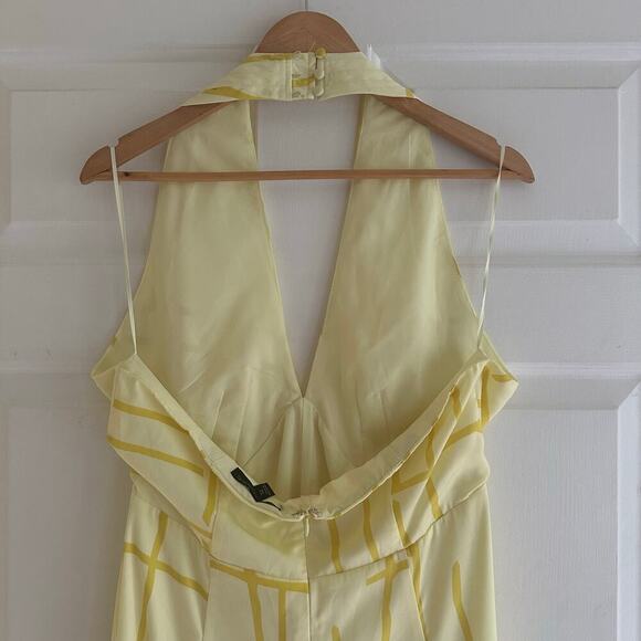 Banana Republic Yellow Halter Midi Dress Geometric Print Coastal
Size 12 - Picture 10 of 10